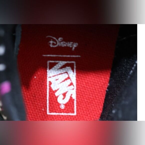 🔥🔥 Vans X Disney 100 Toddler Kids SK8-Hi Zip Villains Size 6 - Picture 14 of 16